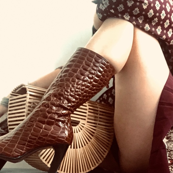 SOLD Vintage Maraolo Alligator Skin Boots - Picture 12 of 12